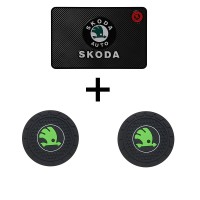 Комплект резинових ковриків на торпеду та підсклянники автомобіля з емблемою Skoda Комплект резинових ковриків на торпеду та підсклянники автомобіля з емблемою Skoda