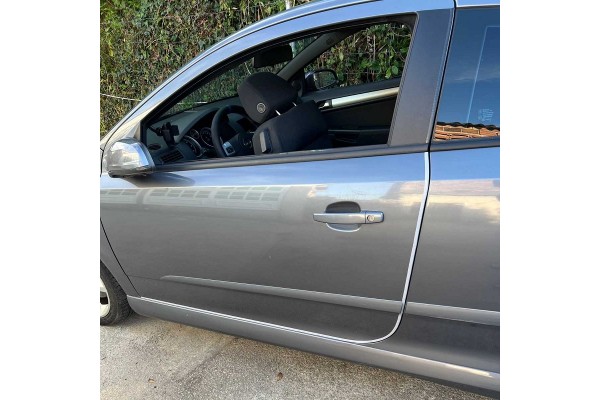 Захист краю дверей капоту та багажника автомобіля ​​(торцевий молдинг)сірий