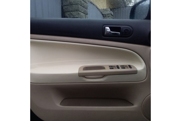 Комплект для перетяжки дверних  карт VW Passat B5 В5+