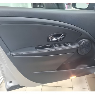 Комплект для перетяжки дверних карт Рено Меган 3 Renault Megane 3 2008-2016